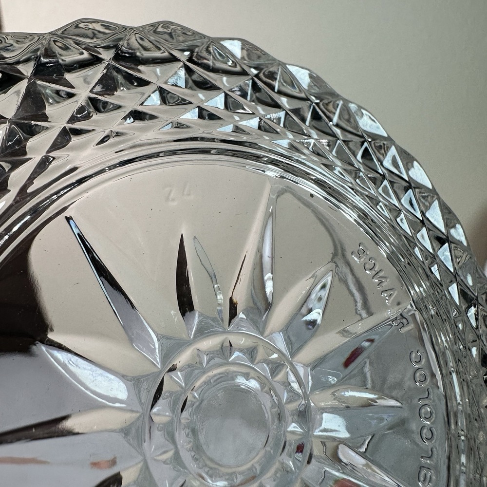 Set of 6 Vintage ARCOROC FRANCE Starburst Diamond Pattern Clear Glass 5" Bowls - Picture 8 of 9